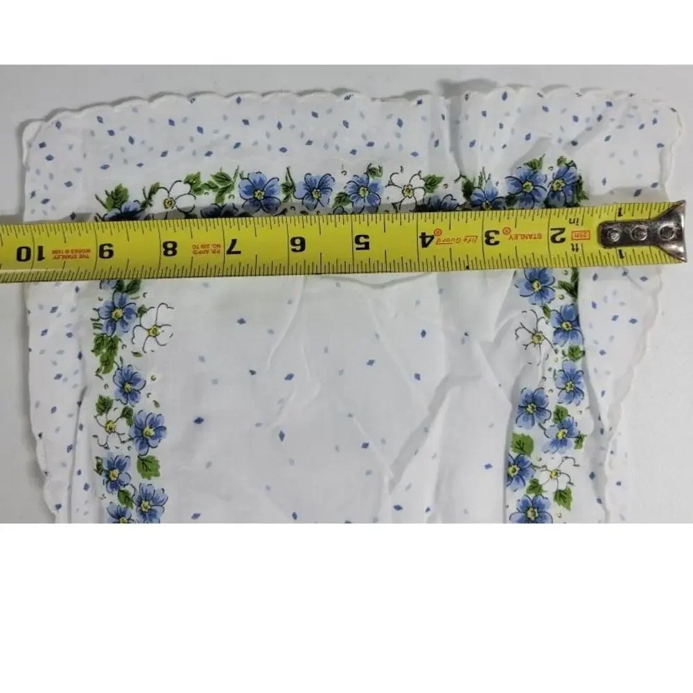 Set of 4 VTG 1960's Blue White Womens Floral Handkerchiefs danty cotton 11x10